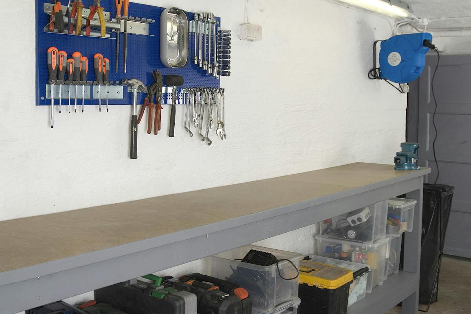 Arbetsbänk: Urstark och lättbyggd Arbetsbänk